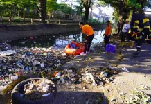 BPBD Makassar Pelopori Aksi Pembersihan Kanal di Wilayah Mamajang