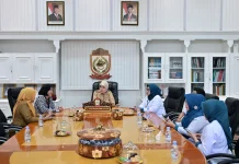 HUT IBI, Aliyah Minta Penguatan Peran Bidan di Makassar