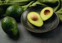 Perbandingan Gizi Buah Alpukat dan Buah Mangga