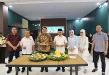 Munafri Resmikan Cafe Sasa and Bilyard, Ingatkan Pelaku Usaha Kelola Sampah