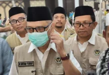 Menhaj RI Mengapresiasi Pelayanan Haji di Embarkasi Makassar