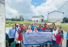Unismuh Makassar Dampingi Pembudidaya Ikan Nila di Maros