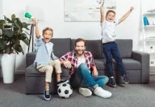 Nonton Bola Ajarkan Anak Nilai Sportivitas