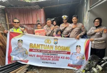 HUT Bhayangkara ke-80, Satlantas Polres Palopo Gelar Bakti Sosial