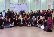 Mahasiswa Unibos Makassar Pamerkan Karya Edupreneurship