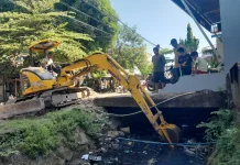 Pasca Penertiban PKL, Dinas PU Makassar Kebut Perbaikan Drainase dan Trotoar