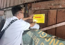 Perumda Pasar Makassar Raya Segel 308 Kios dan Lapak di Pasar Kerung-Kerung