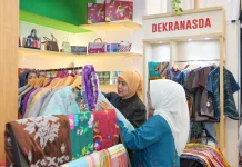 Aliyah Mustika Ilham Tinjau Booth Peserta APEKSI, Serap Inovasi untuk Makassar