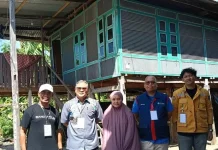 Dari Rumah ke Rumah, Unhas Pastikan KIP Kuliah Menjangkau yang Berhak