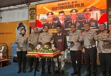 Rudianto Lallo Salurkan Seribu Paket Sembako Peringati Hari Bhayangkara Ke-80