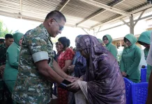 Pangdam XIV/Hasanuddin Beri bantuan bagi Prajurit yang Ditimpa Musibah Kebakaran