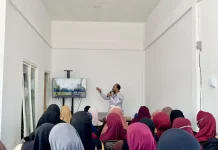 OJK Ingatkan Keluarga Nelayan Waspadai Investasi Ilegal dan Pinjol Ilegal