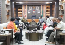 Munafri: Penataan PKL Disertai Relokasi, Permodalan, dan Pendampingan Usaha