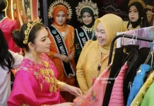 Ulfiah Nur Bawa Produk Unggulan Maros Bersinar di Pameran Nasional HUT Dekranas