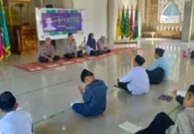 Kapolsek Alla Tanamkan Nilai Keimanan dan Disiplin kepada Santri Pesantren