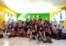 Program Kulo Tersenyum Edukasi Kesehatan Gigi Anak Sekolah