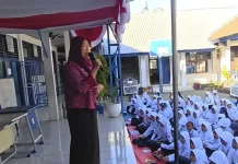 Kemenkum Sulsel Bekali Siswa SMPN 48 Makassar Bijak Bermedia Sosial