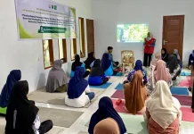 Tim Fisioterapi Unhas Makassar, Latih Fisik Kelompok Wanita Tani di Bulukumba