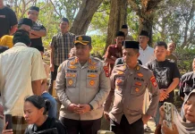 Kapolres Selayar Kawal Jenazah Korban KLM Nurul Salsa