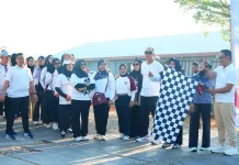 Fun Walk Jadi Ajang Kanwil Kemenkum Sulsel Bangkitkan Semangat Produktif