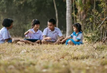 Lima Pertimbangan Penting sebelum Menentukan Sekolah untuk Anak