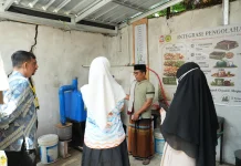 Melinda Aksa Apresiasi Warga Sulap Rumah Menjadi Pusat Pengolahan Sampah Organik