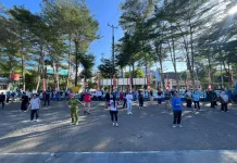 Senam Pagi Tingkatkan Kebugaran dan Kekompakan Pegawai RRI Makassar