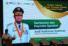 MES Gelar Seminar Nasional Ekonomi Syariah dan Rapat Kerja