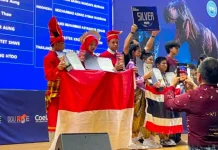 Tiga Murid MTsN 1 Makassar Raih Penghargaan Robotik Internasional