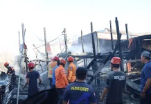 Tasming Hamid Tinjau Korban Kebakaran di Sumur Jodoh, Pastikan Bantuan Disalurkan