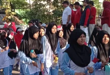 Ribuan Siswa Meriahkan Gerak Jalan Kebangsaan Madrasa Terpadu Kemenag Sulsel