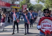 Meriahkan HUT RI ke-81, Bupati Enrekang jadi Peserta Gerak Jalan Indah