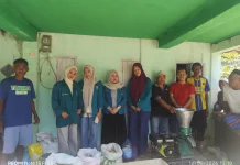 Warga Ampekale Maros, Ubah Limbah Ikan jadi Pakan Ayam