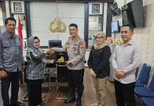 Kapolres Palopo-Bawaslu Perkuat Sinergi, Antisipasi Hoaks Politik di Media Sosial