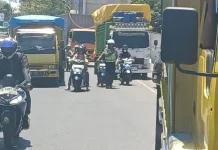 Antrean Panjang Kendaraan di SPBU Daya, Polisi Upayakan Pengaturan Lalu lintas
