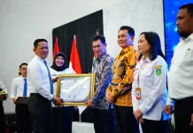 Kemenkum Sulsel Beri Penghargaan IRH Kategori ‘Istimewa’ Kepada 3 Kab/Kota di Sulsel