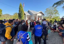 Hari Kedua di NTT, EMT Unismuh Mulai Layani Warga dan Siapkan RS Lapangan