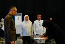 Demson Marihot Lantik Notaris Pengganti Kota Makassar