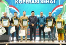 Koperasi KPN Bhakti Kencana RRI Terima Penghargaan Koperasi Sehat