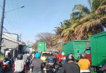 Antrean BBM Mengular, Warga Makassar Keluhkan Kemacetan hingga Ganggu Aktivitas