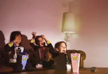 Film Horor Bisa Bikin Stres? Kenali Dampaknya bagi Tubuh dan Pikiran