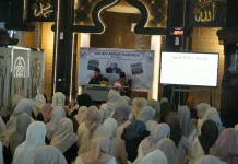 SMA Islam Athirah Bukit Baruga Tanamkan Nilai Berbakti kepada Orang Tua