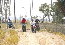 Sawah Jadi Arena Balap, Panen di Sipodeceng Makin Meriah
