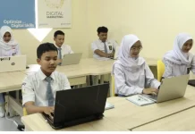 Kemitraan Sekolah dan Industri Diperkuat untuk Meningkatkan Pendidikan