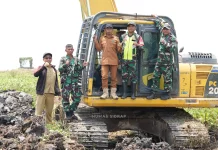 Hadapi Kekeringan, Pemkab Sidrap Tambah Pompa Air dari Danau Sidenreng