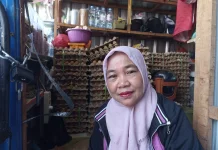Pedagang Telur di Kayu Bangkoa Raup Jutaan Rupiah Perhari