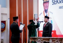 Gubernur Sulsel Lantik Andi Winarno sebagai Pj Sekda