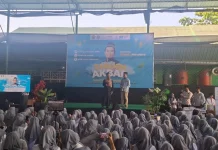 Ribuan Siswa MAN 1 Makassar Dapat Pesan Nur Maulana tentang Amal dan Kepedulian