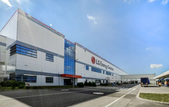 Pabrik Baterai Kendaraan Listrik di Indonesia: Dampak bagi Ekonomi Indonesia