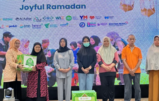 Tebar Harapan Ramadan, Kemenag Sulsel Bantu Ribuan Masyarakat